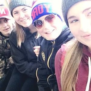 Meet your Posher, Abbie